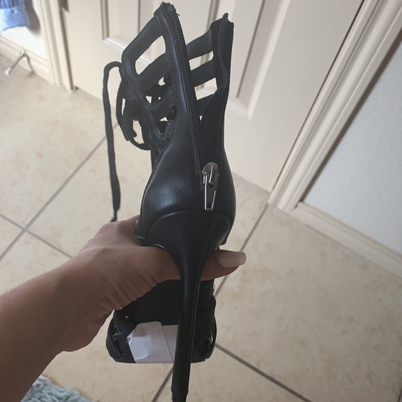 Steve Maden black shoes. - Picture 6 of 6